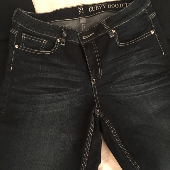 New York & Company Denim - Dark washed jeans 👖